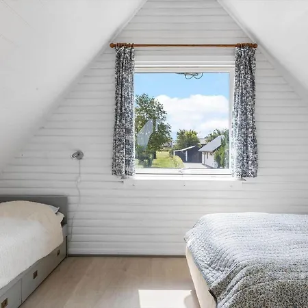 Fy373-bogense-skastrup-strand-ost-68 別荘 *